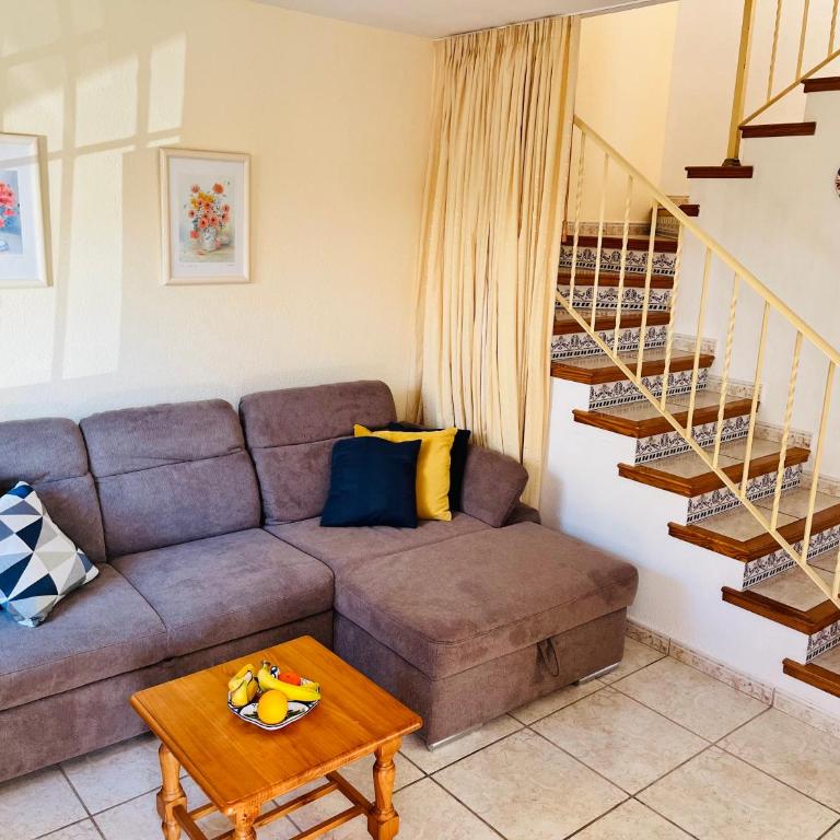 Bougain-casa - Two-Bedroom Apartment - 13