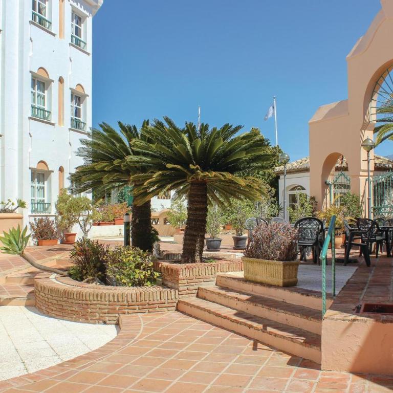 2 Bedroom Cozy Apartment In Mijas - Apartamento de 2 dormitorios - 4