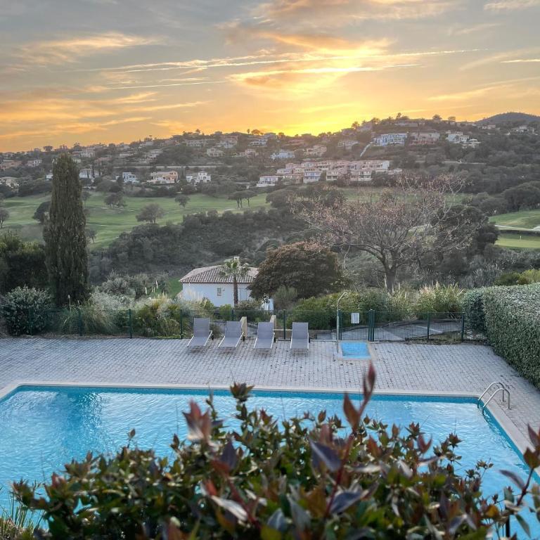 Villa "Les Greens" - Ste Maxime - 6 pers - Fibre - Proche Plages et Centre-Ville - Haus mit 2 Schlafzimmern - 3