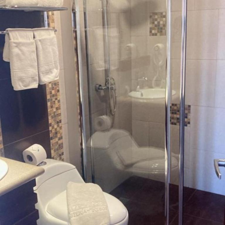 Hosteria Arhaná - Family Room (6 Adults) - 4