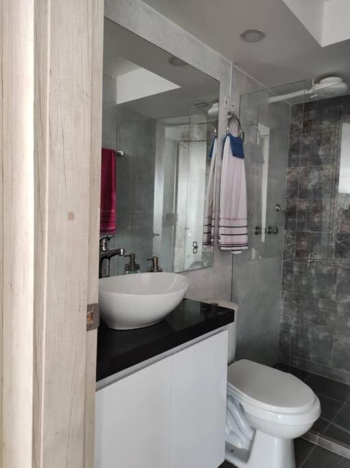 Apartamento Embajada Americana Centro - Apartamento de 2 dormitorios - 11