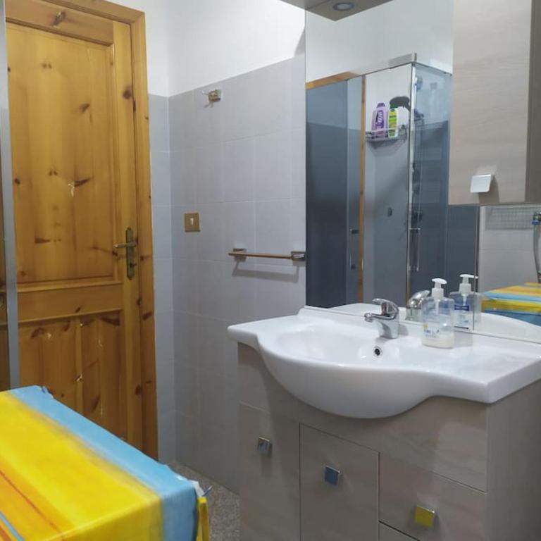 Appartamento a 50 mt dal mare - Appartamento con 2 Camere da Letto - 23
