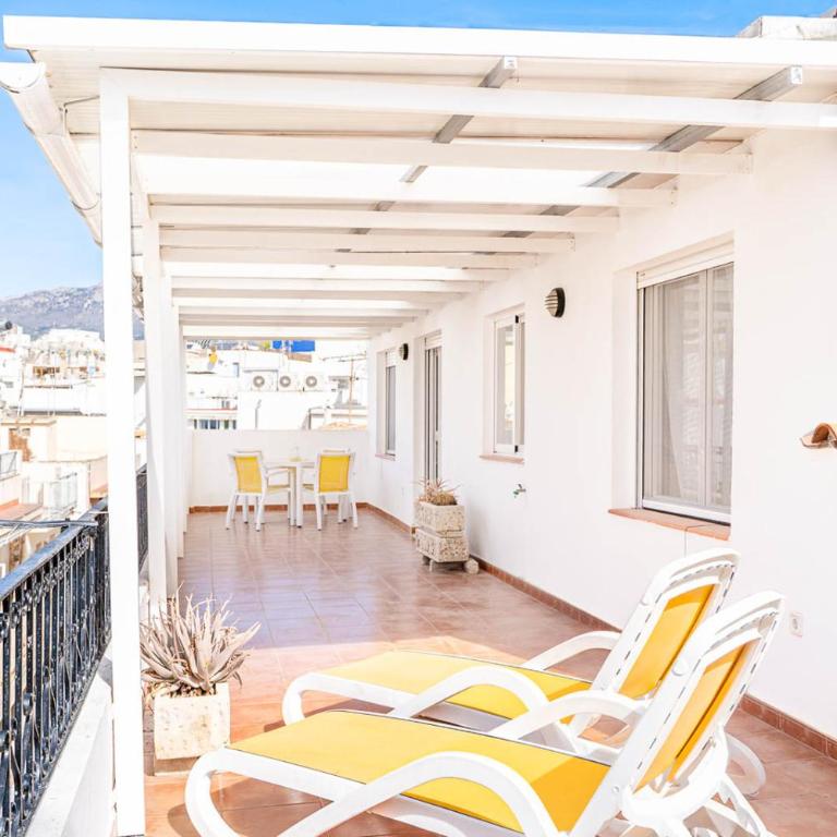 Ático La Barca by Paradise Gold Rentals - One-Bedroom Apartment - 3