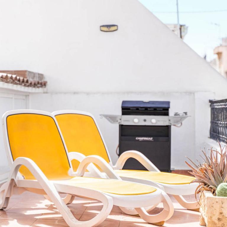 Ático La Barca by Paradise Gold Rentals - One-Bedroom Apartment - 1