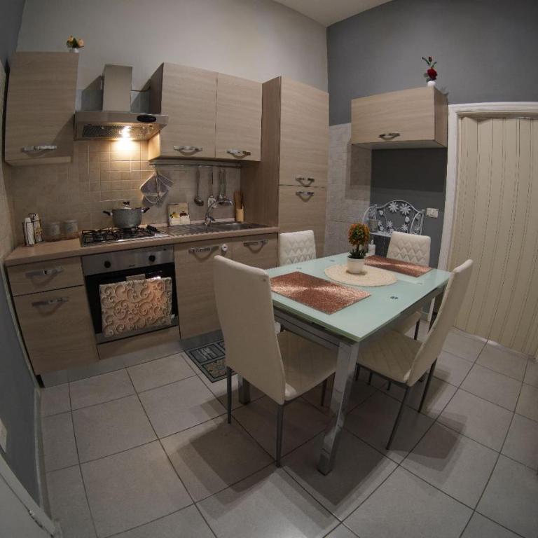 Lilly's House - Appartamento con 1 Camera da Letto - 9