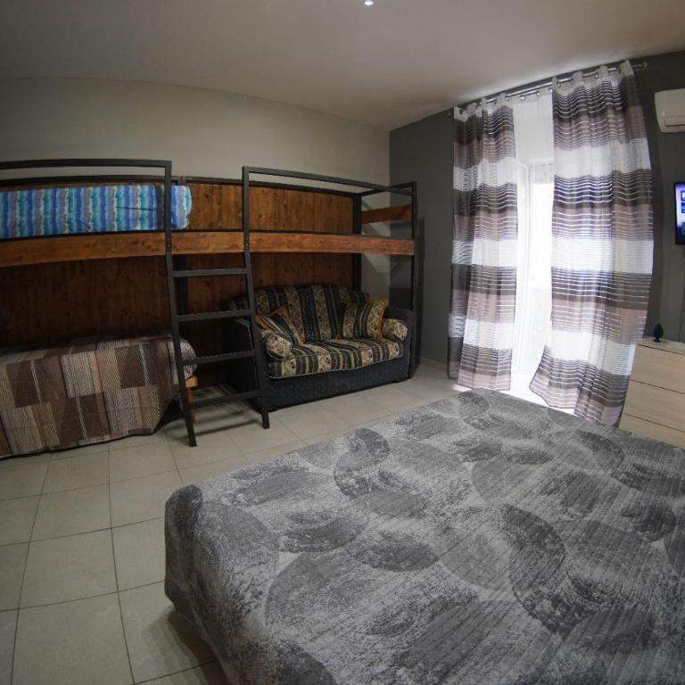 Lilly's House - Appartamento con 1 Camera da Letto - 23