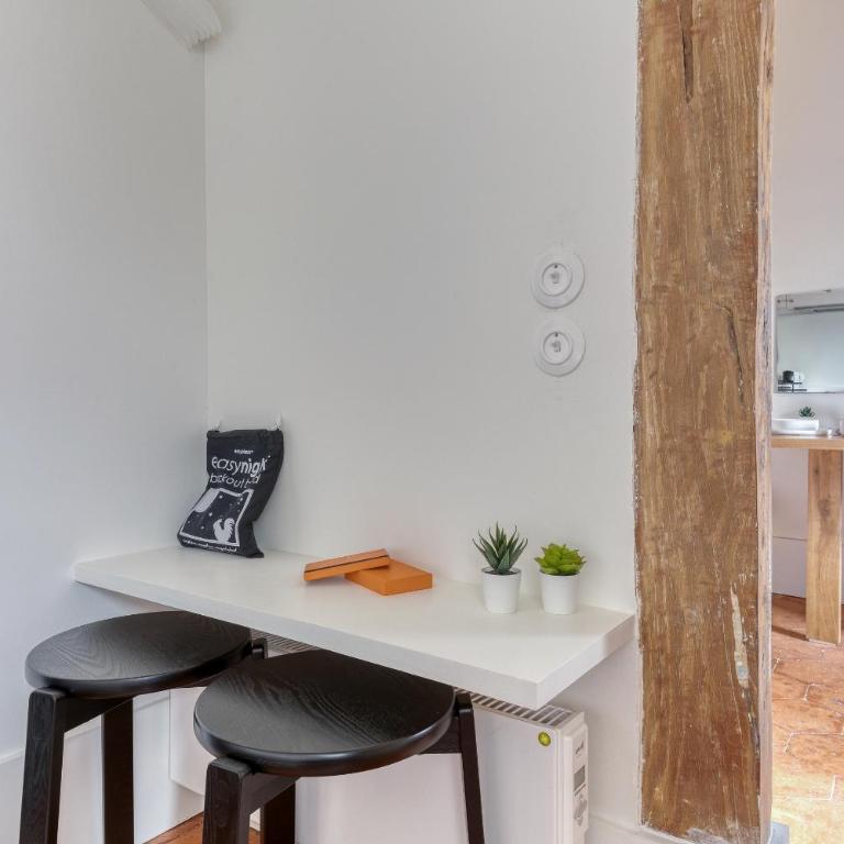 Studio Cocoon with View in the Heart of Paris 09 - Estudio - 5