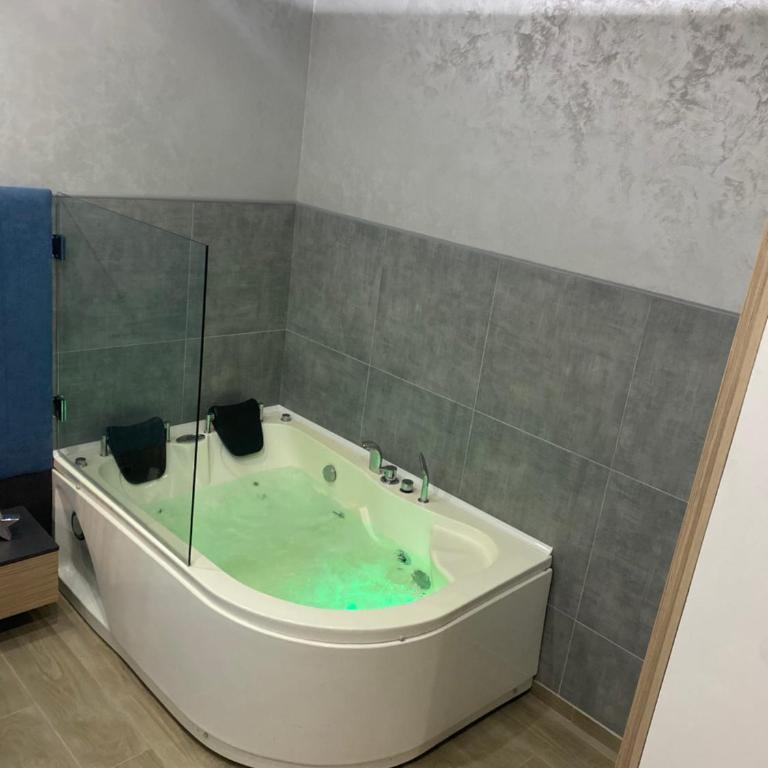 SpaNish apartman - One-Bedroom Apartment - 30