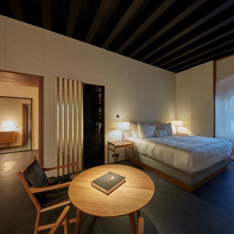 Casa Palacio PAREDES SAAVEDRA by ATRIO - Suite con vistas a la ciudad - 1