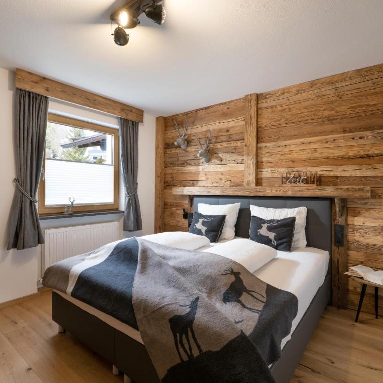 Alpine Lodge Brixen - Deluxe Apartment - 21