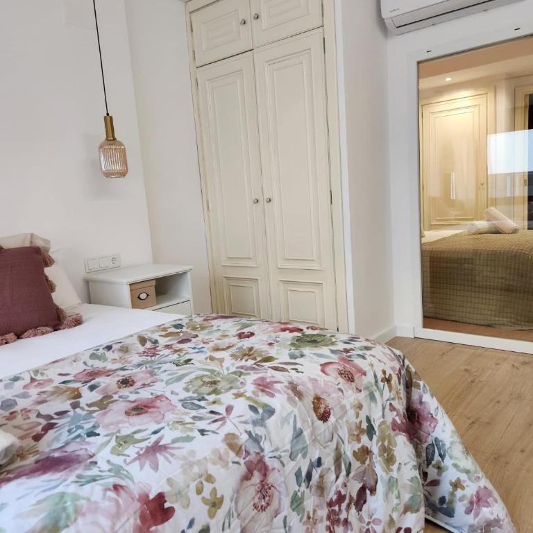FLORIT FLATS - The Apolo Apartment - Two-Bedroom Apartment - 15