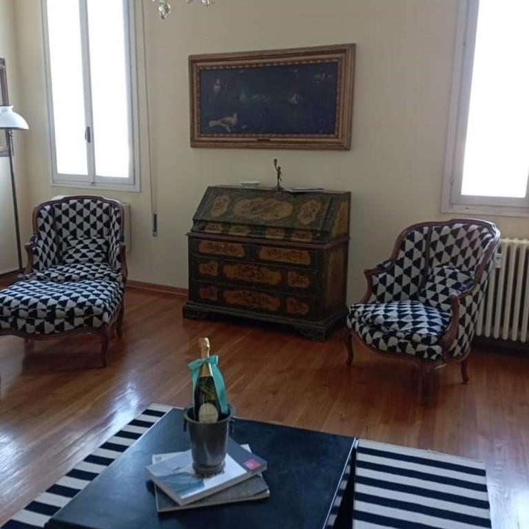 CA SAN BIAGIO - Appartamento con 2 Camere da Letto - 1