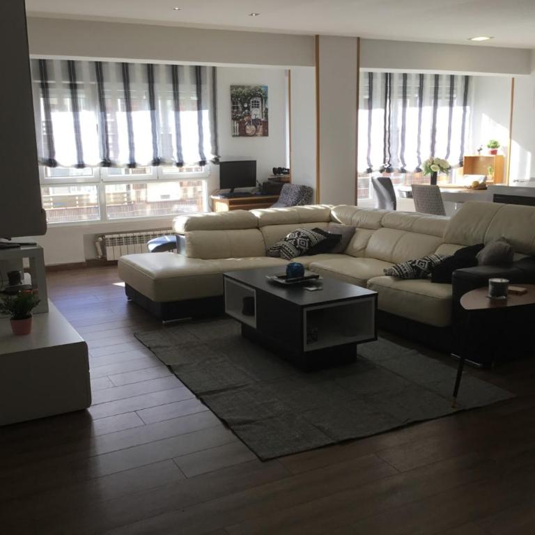 Gran piso alto LuzDiseño centrico con garaje - Apartamento de 2 dormitorios - 20