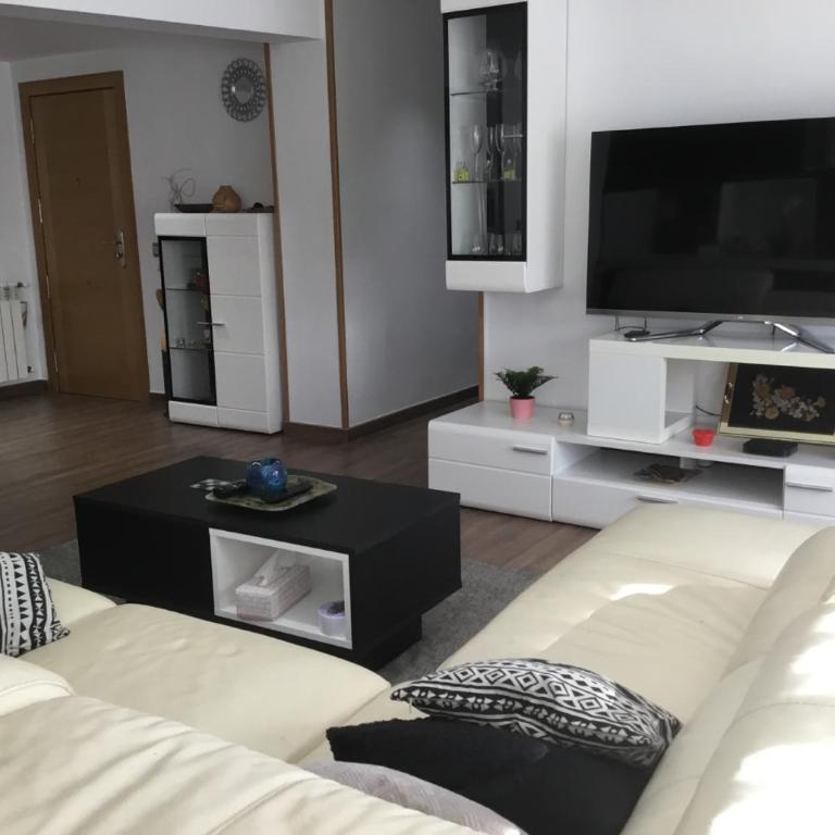 Gran piso alto LuzDiseño centrico con garaje - Apartamento de 2 dormitorios - 24