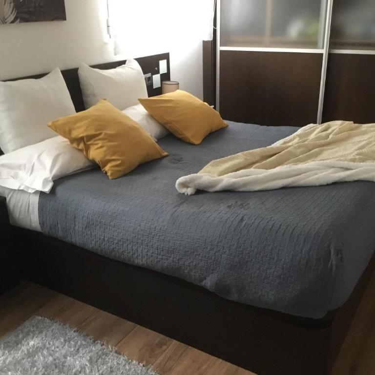 Gran piso alto LuzDiseño centrico con garaje - Apartamento de 2 dormitorios - 39