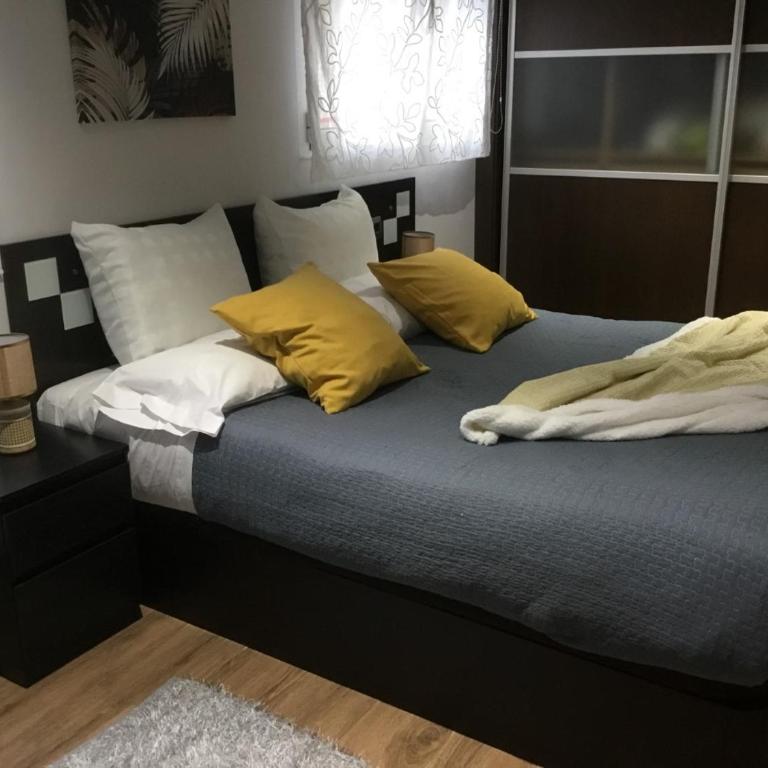 Gran piso alto LuzDiseño centrico con garaje - Apartamento de 2 dormitorios - 40