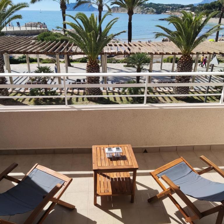 Moraira Beach 1 - Three-Bedroom Apartment - 1