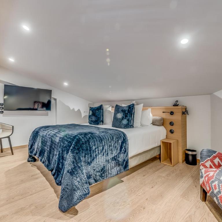 Le Yule Hotel & Spa - Suite Junior en Duplex - Vue sur Ville - 4