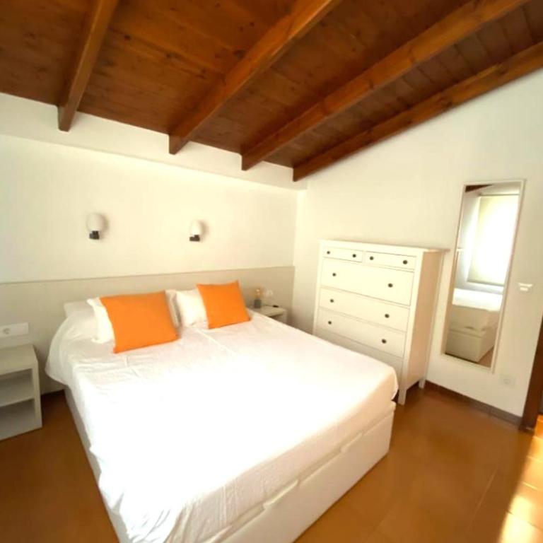 Private Apartments Cala Canyelles - Apartamento con vistas a las montañas - 13