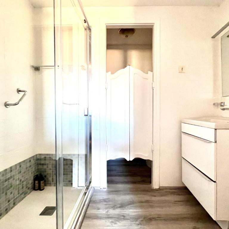 Housing Leon Santa Marina - Apartamento de 3 dormitorios - 12