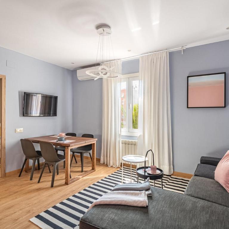 Three bedrooms apartment - Apartamento de 3 dormitorios - 2