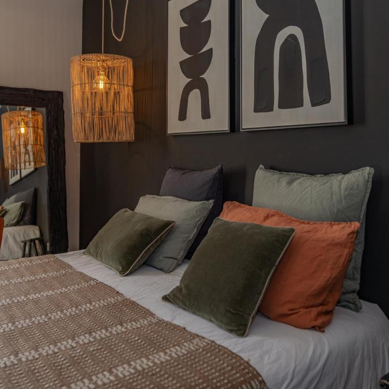 La Maison de Lyna - Suites de charme intra-muros avec parking & autonomie - Suite Queen Deluxe - 23