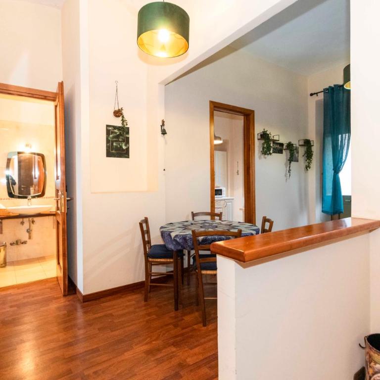 GuestHost - Piazza Statuto Comfy APT - with 2 Balconies - Two-Bedroom Apartment - 7
