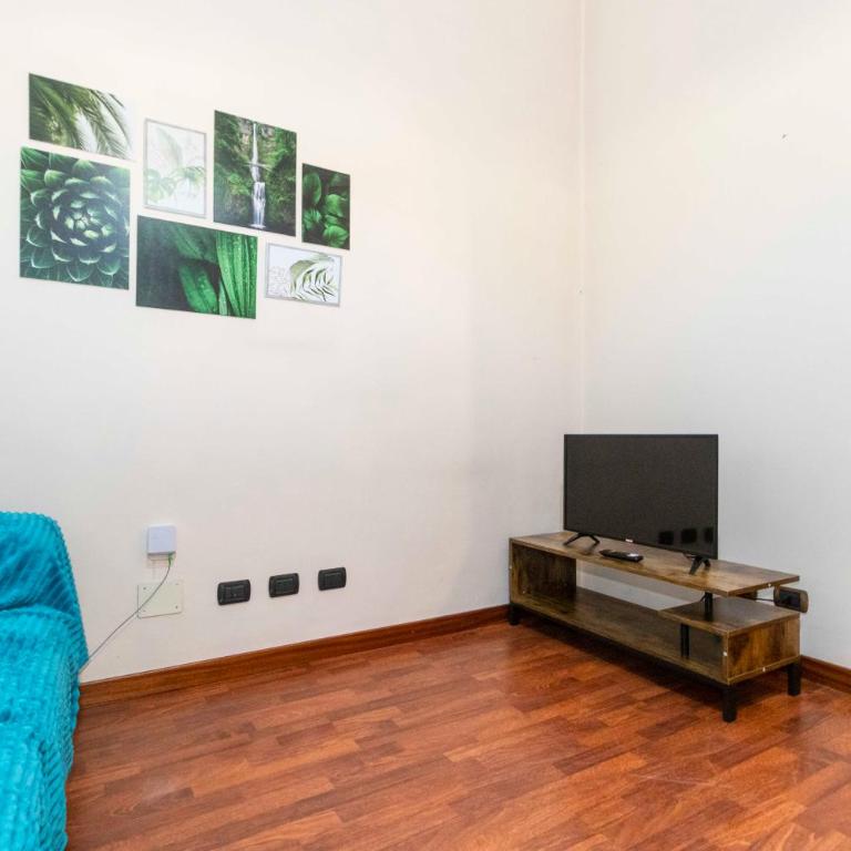 GuestHost - Piazza Statuto Comfy APT - with 2 Balconies - Two-Bedroom Apartment - 12