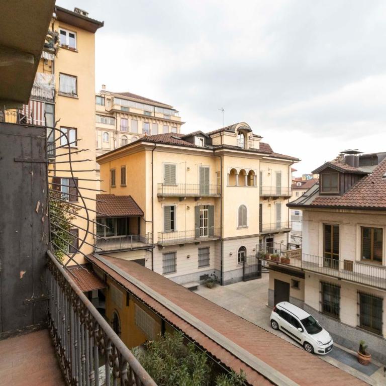 GuestHost - Piazza Statuto Comfy APT - with 2 Balconies - Two-Bedroom Apartment - 33