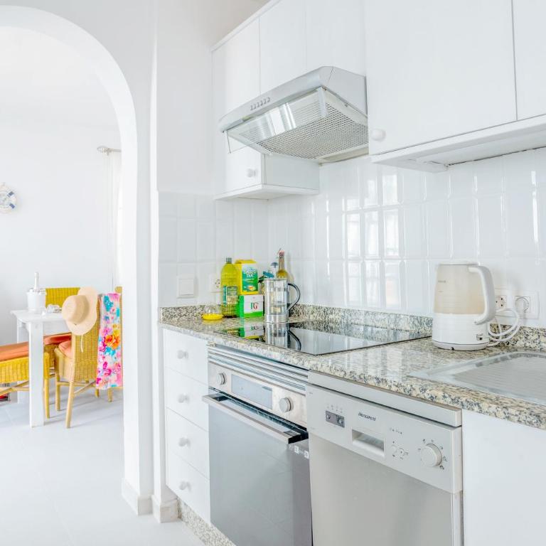 Casa Laura - Three-Bedroom Villa - 14
