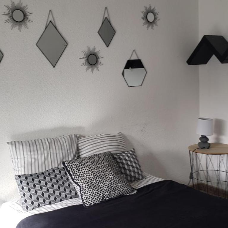 Joli studio proche centre ville avec parking - Appartement Standard - 5