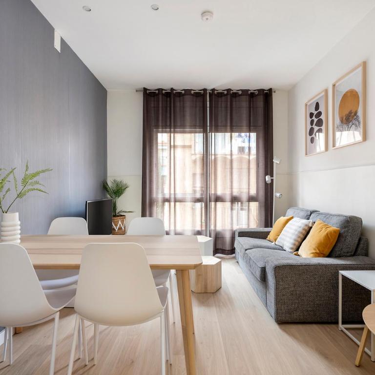 Apartments Sata Sagrada Familia Area - Two-Bedroom Apartment - 1