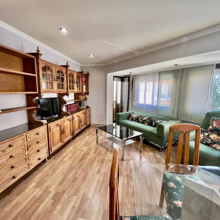 Centro Alicante apartamento entero - Three-Bedroom Apartment - 4