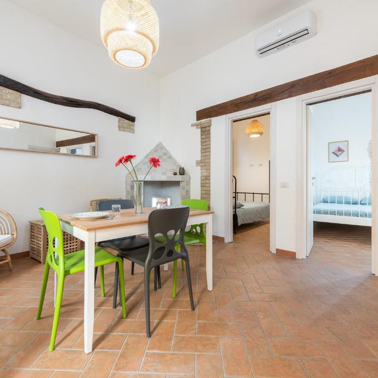 Vico 9 - Cagliari Center House - Casa con 2 Camere da Letto - 14