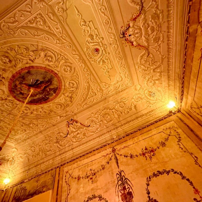 Casa Santangelo Suites - Historical Residence - Camera Matrimoniale Deluxe con Balcone - 13