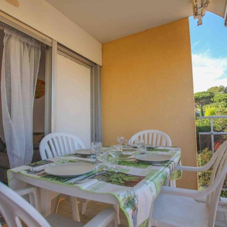 Super emplacement, appartement 2 chambres - Appartement 2 Chambres - 4