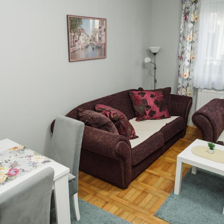 ĐILL 2 APARTMANTS - One-Bedroom Apartment - 33