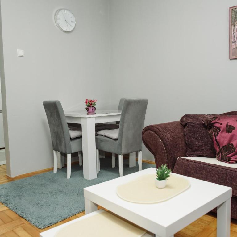 ĐILL 2 APARTMANTS - One-Bedroom Apartment - 36
