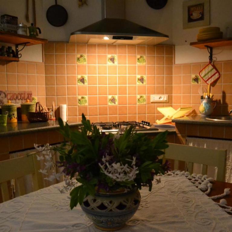 CaSotto il Carrubo, a 100 mt dal mare! - Casa Vacanze - 4