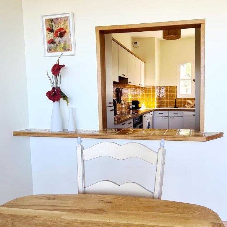 HAMEAU DES AMANDIERS VUE MER - PISCINE, GOLF et TENNIS PRIVE - Appartement 2 Chambres - 14