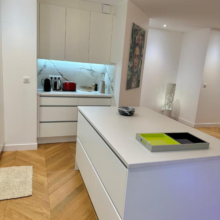 Bel Appartement avec parking au coeur de Reims - Appartement 2 Chambres - 3