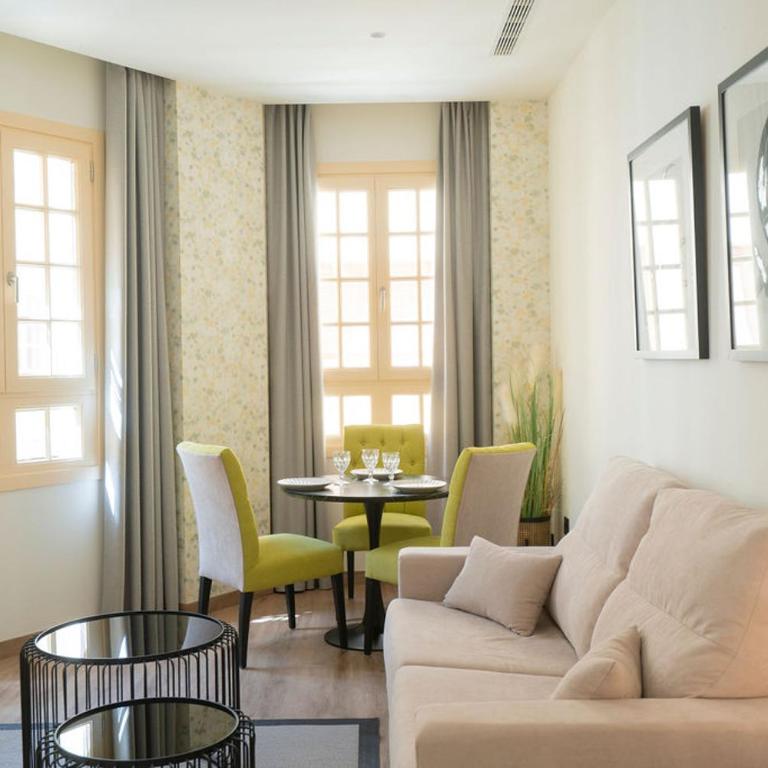 Suites Chinitas - Apartamento de 1 dormitorio - 12