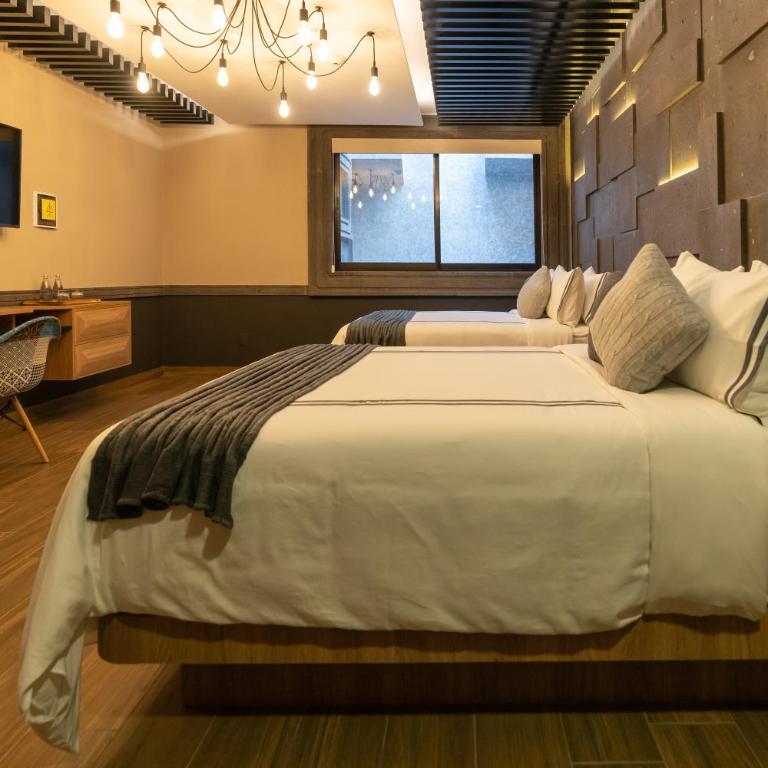 Hotel Patio Santiago - Deluxe Double Room with Two Double Beds - 5