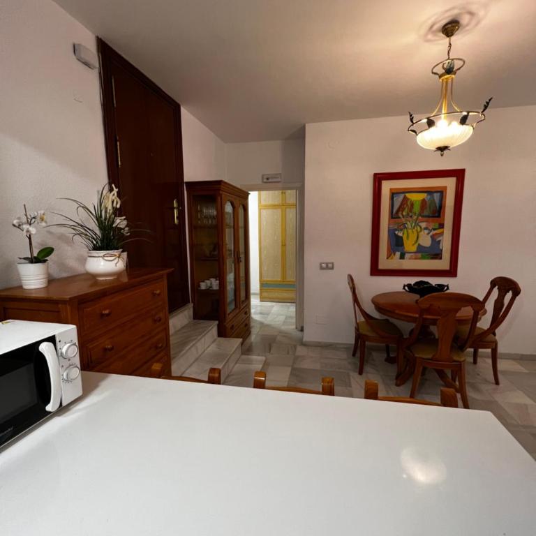 Synergy Apartment, 2 bedroom, City Center BY NAMASTE ELITE - Apartamento - 14