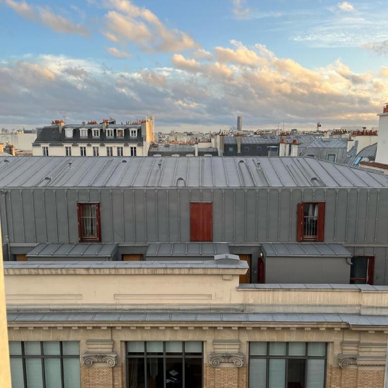 Studio Cocoon with View in the Heart of Paris 09 - Estudio - 12