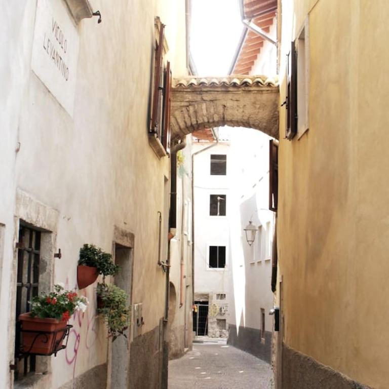 Arco Felix - Appartamento con 2 Camere da Letto - 50