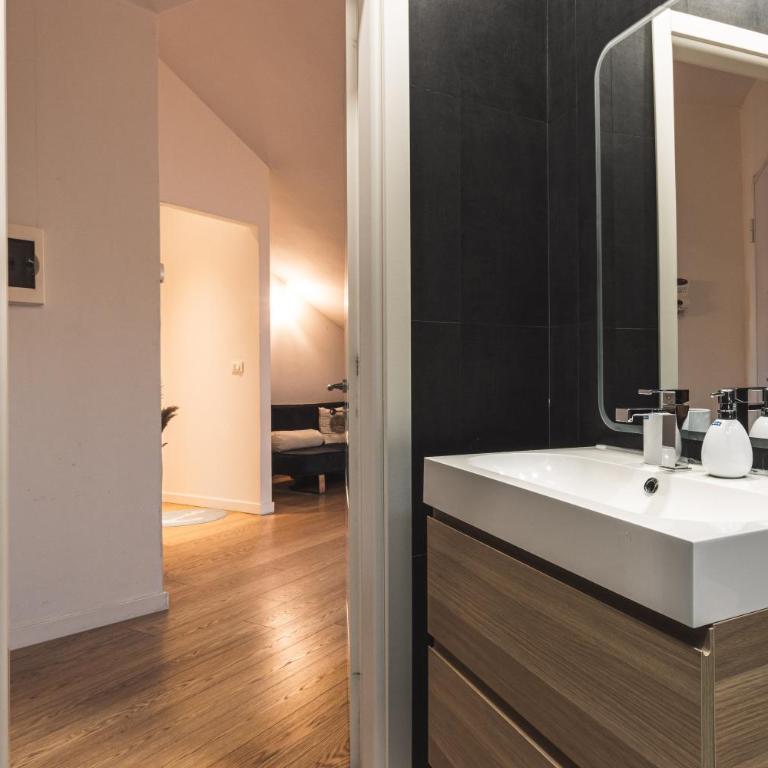 Piazza della Valle - Appartamento con 1 Camera da Letto - 9
