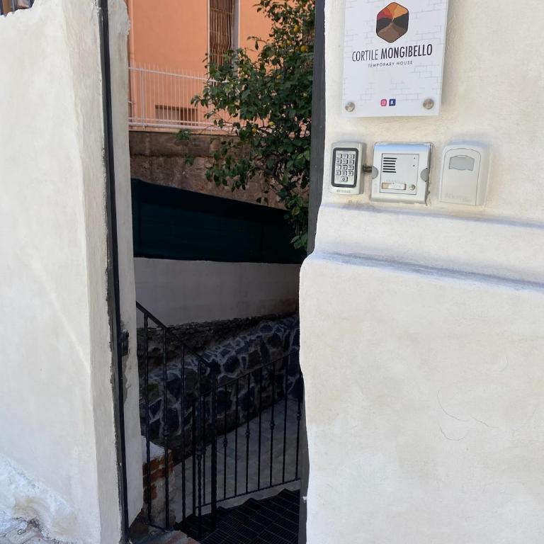 Cortile Mongibello - Two-Bedroom Apartment - 34