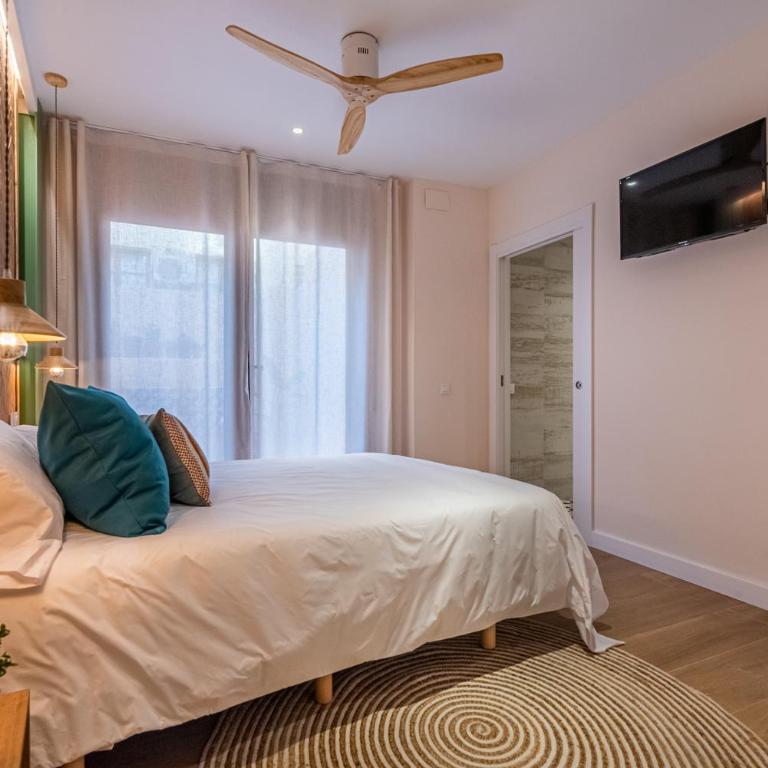 Vestal Suites Domo Adults Only - Habitación Doble con patio - 5