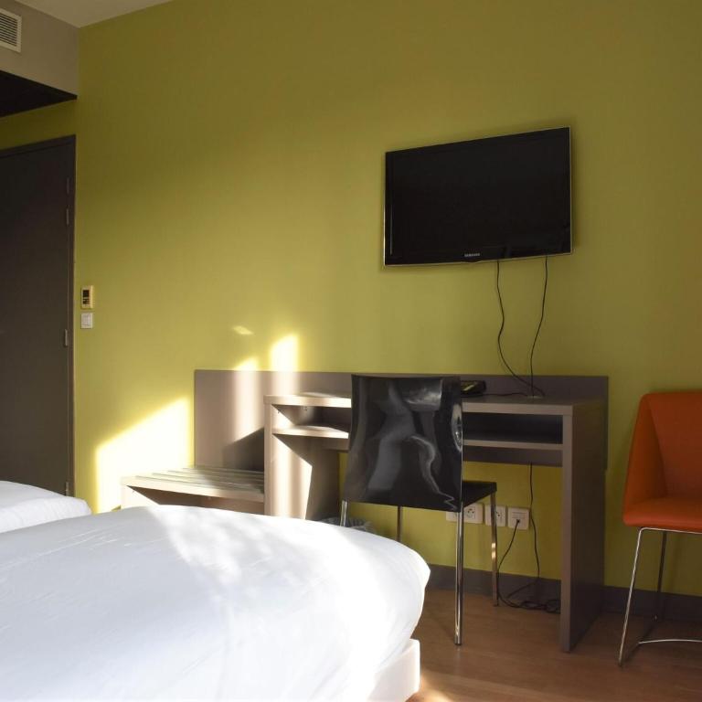 Lyon City Retreat near Sâone River - Appartement - 14